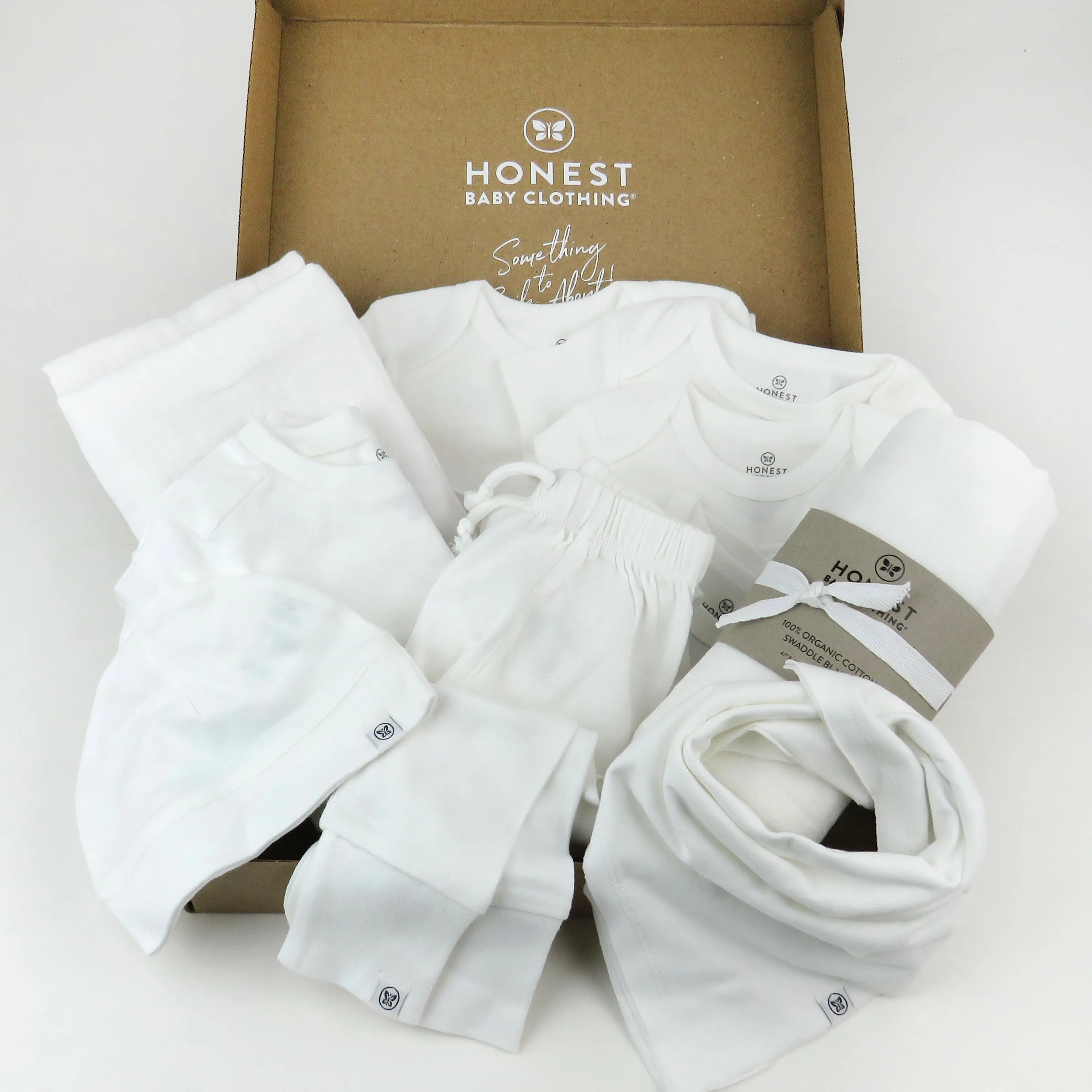 12-Piece WELCOME HOME Organic Cotton Gift Set