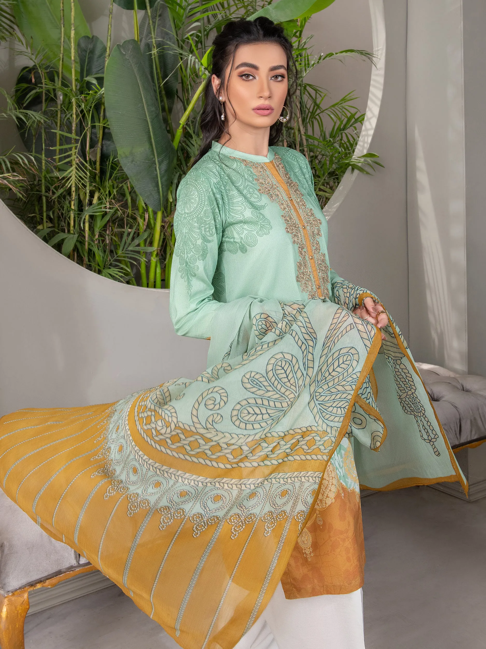 2 Piece Embroidered Lawn Suit