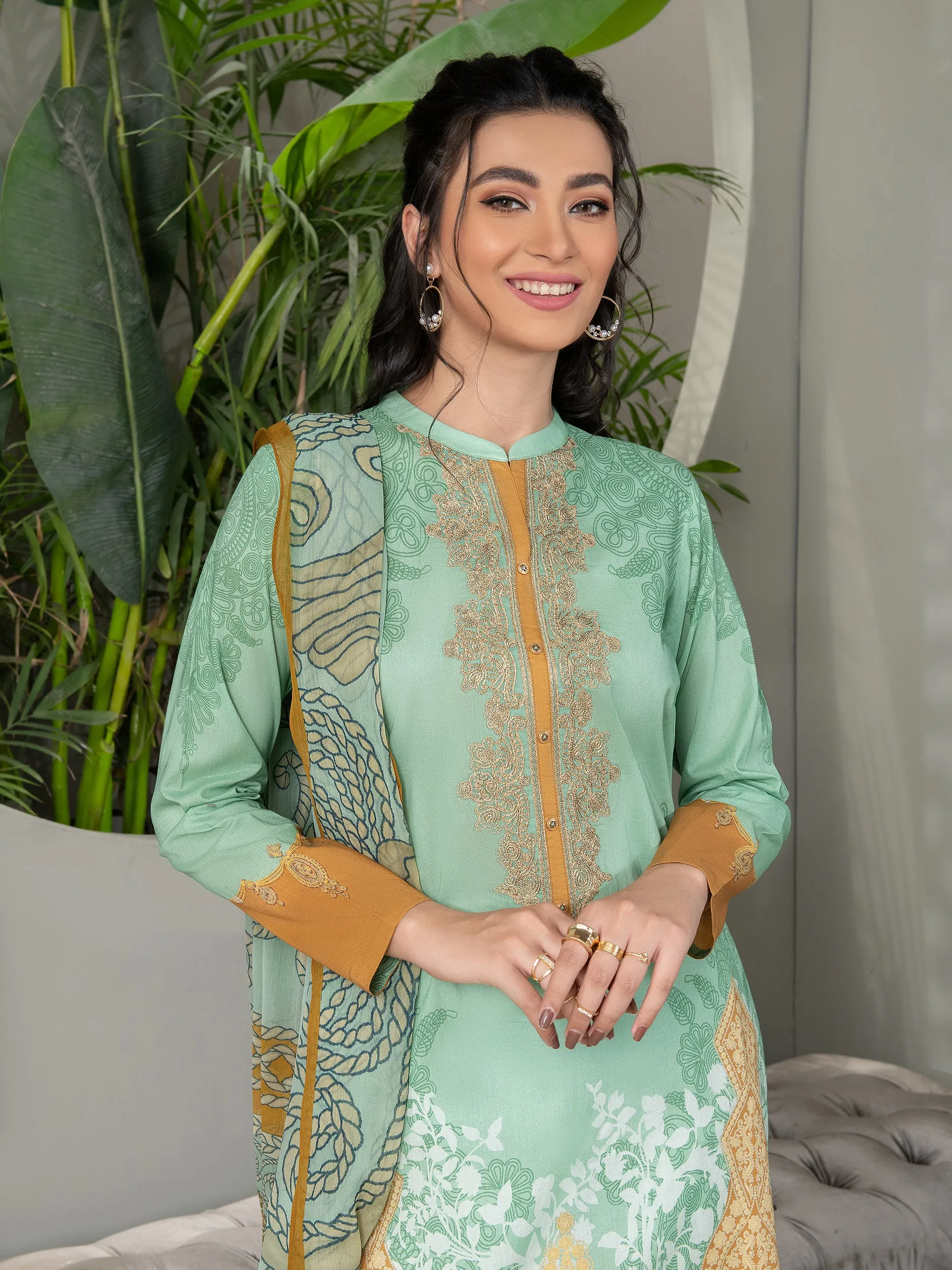 2 Piece Embroidered Lawn Suit