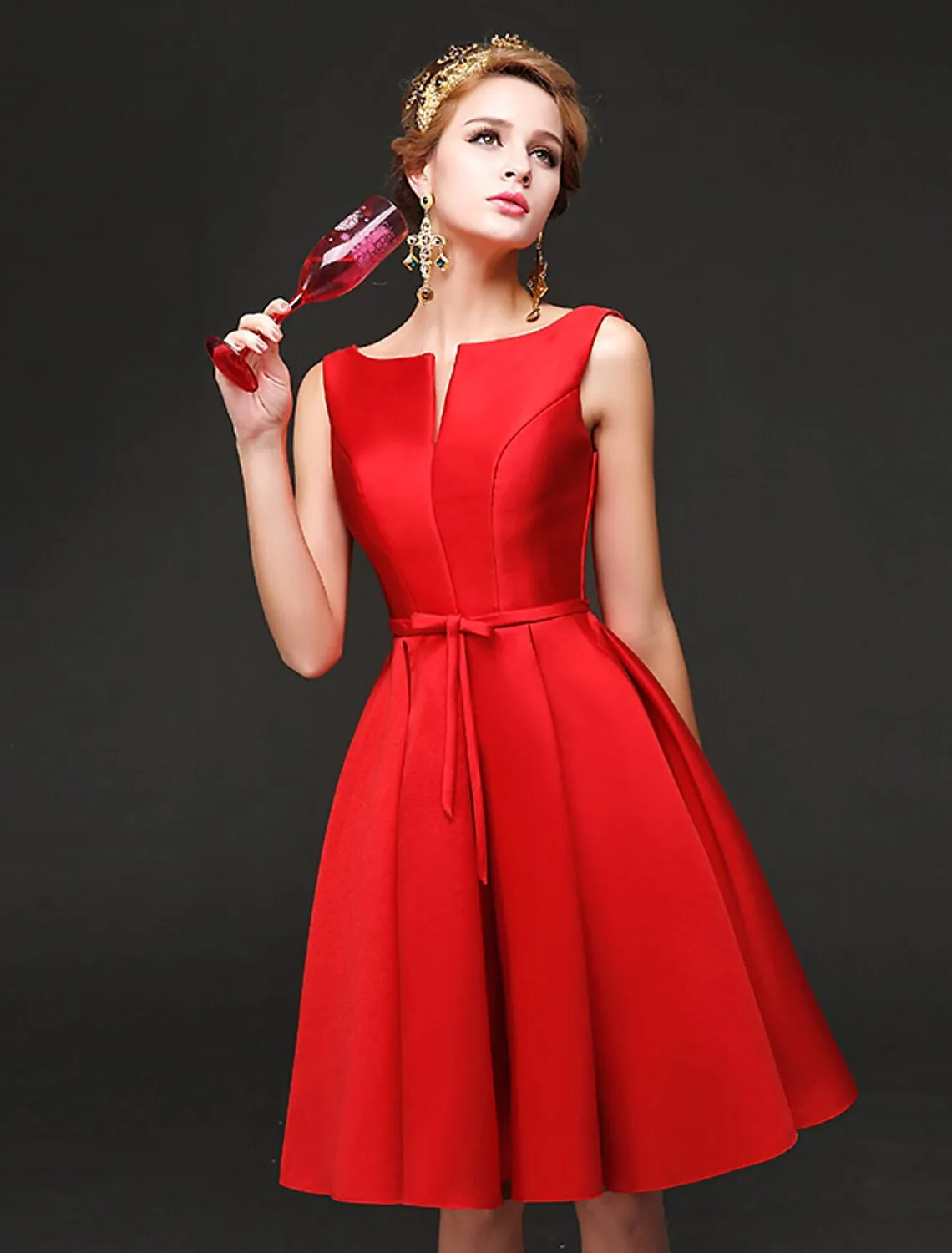 A-Line Cocktail Dresses Minimalist Dress Homecoming Short / Mini Sleeveless Jewel Neck Satin with Sash / Ribbon Bow(s)