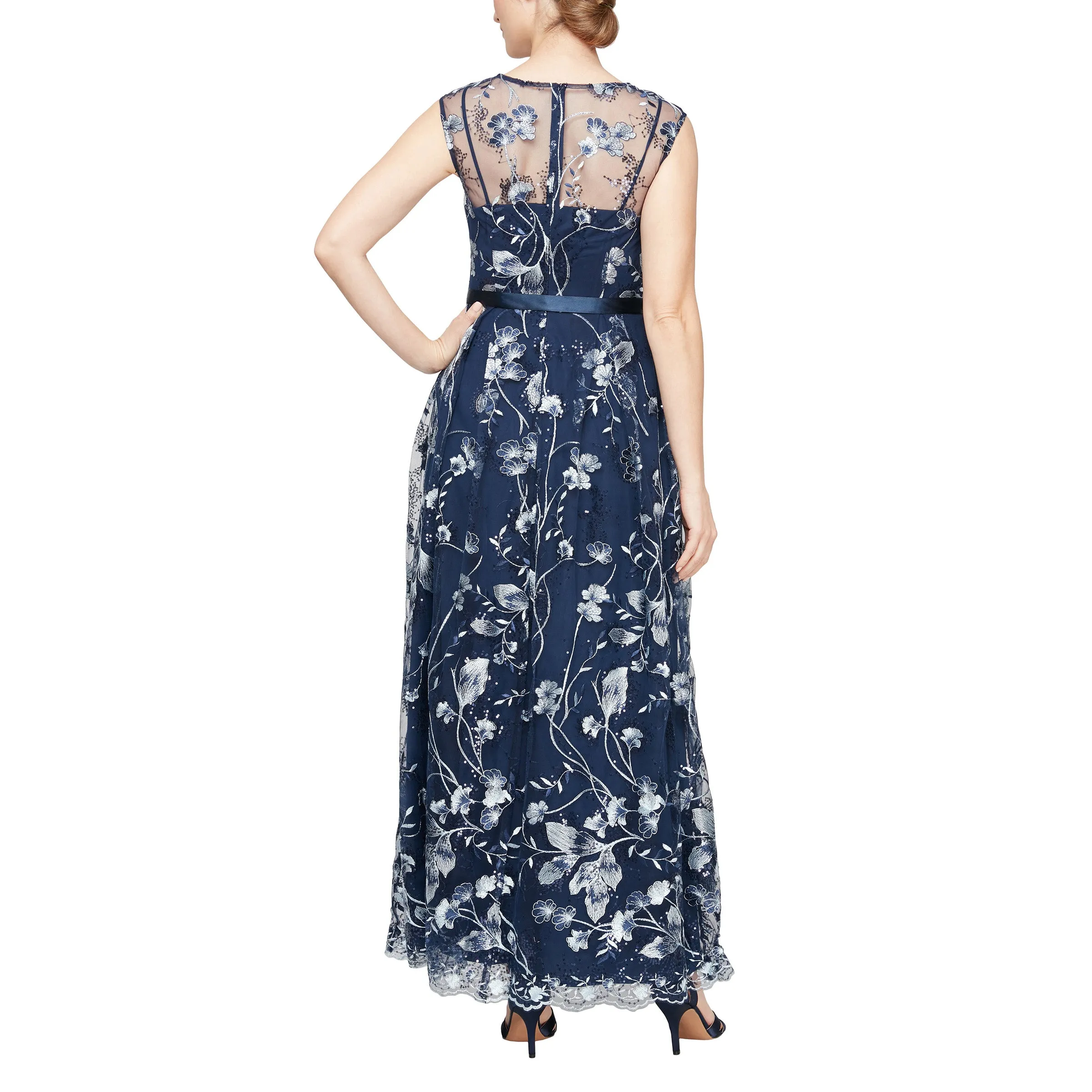 Alex Evenings 81171482 Long Sleeveless Embroidered Formal Dress