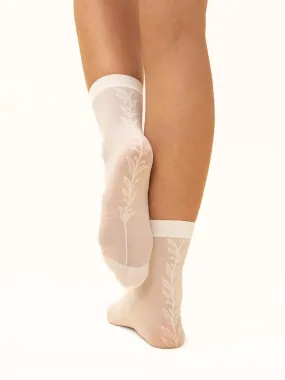 Back Vine Sheer Socks in Creamy White