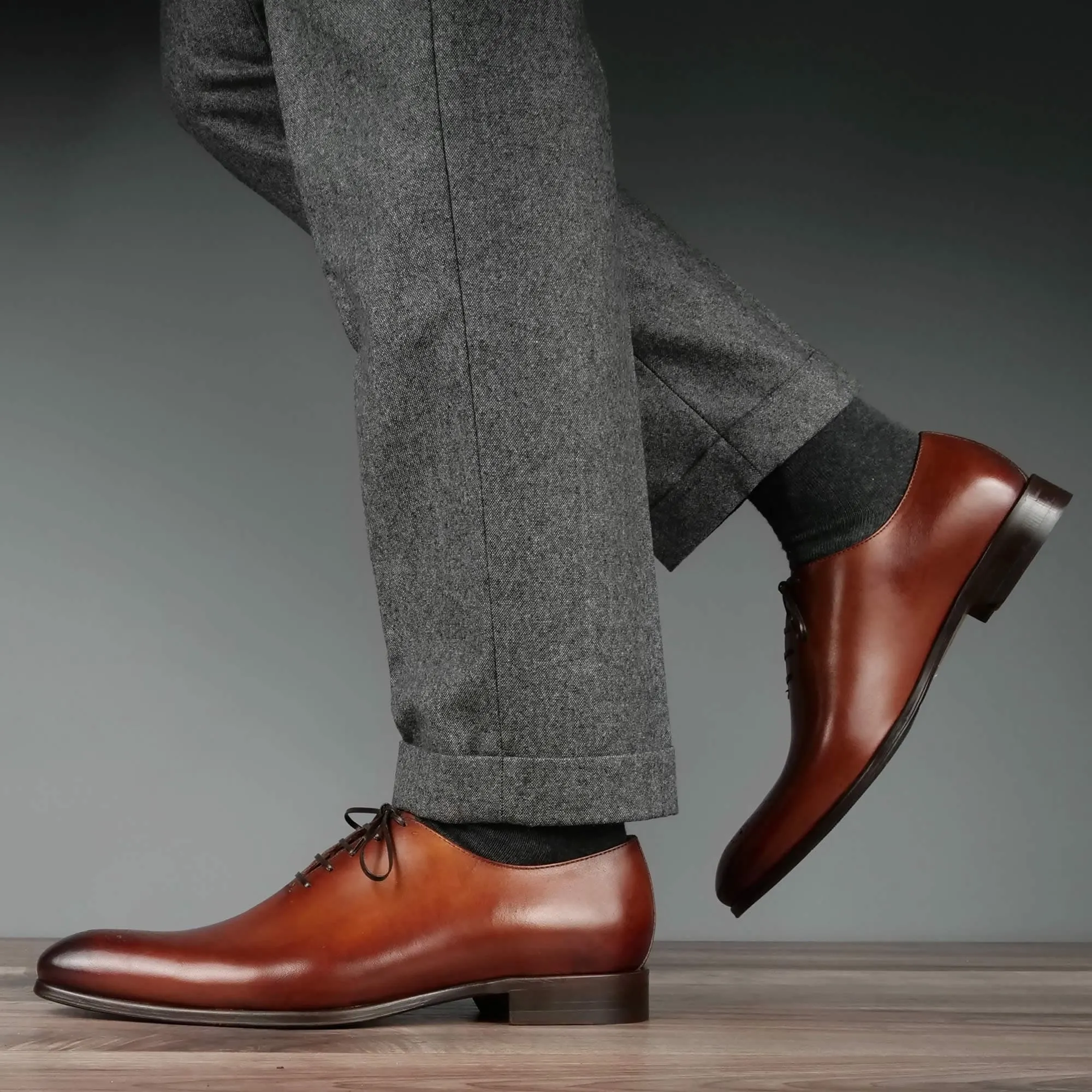 Ellington Wholecut Brogue Chestnut