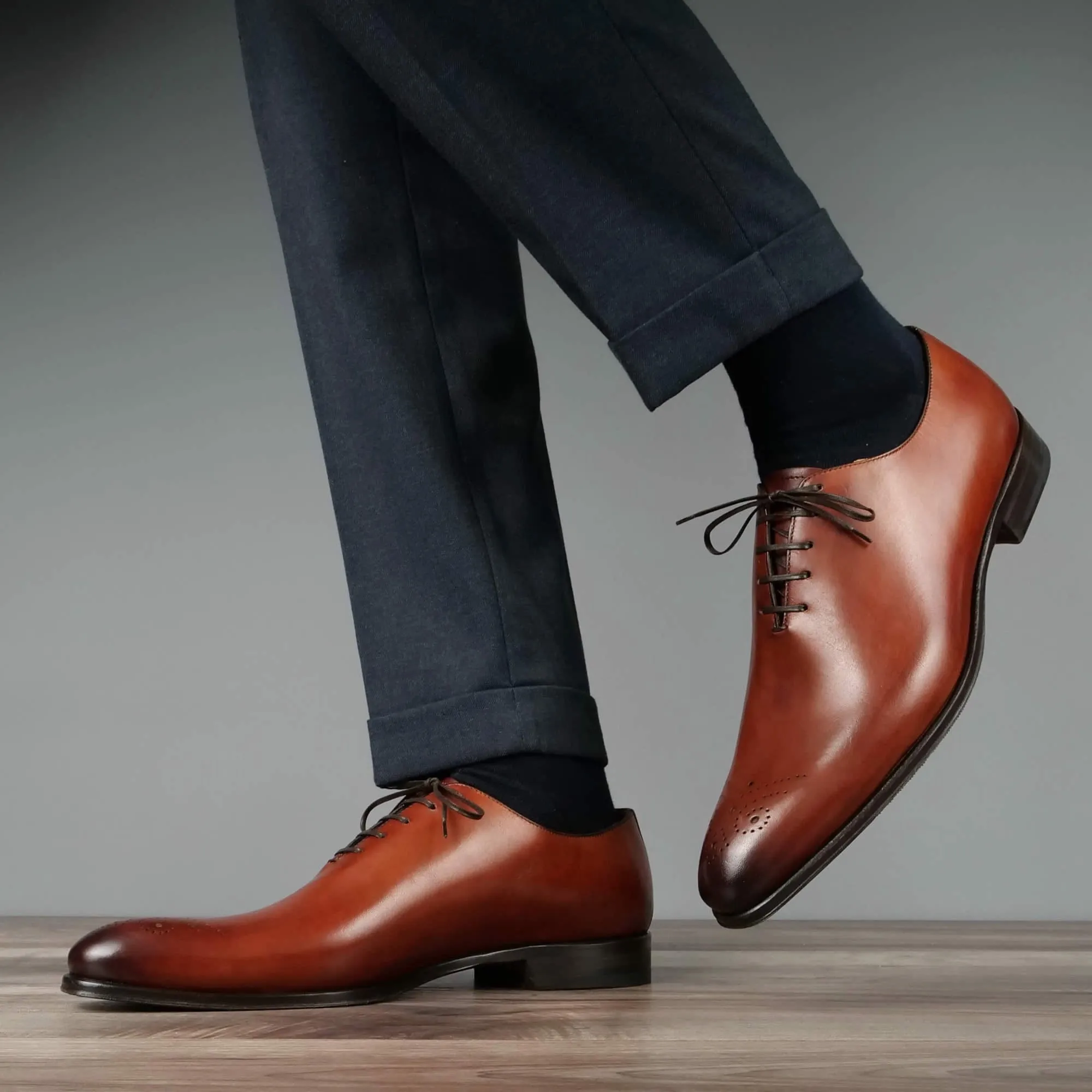 Ellington Wholecut Brogue Chestnut