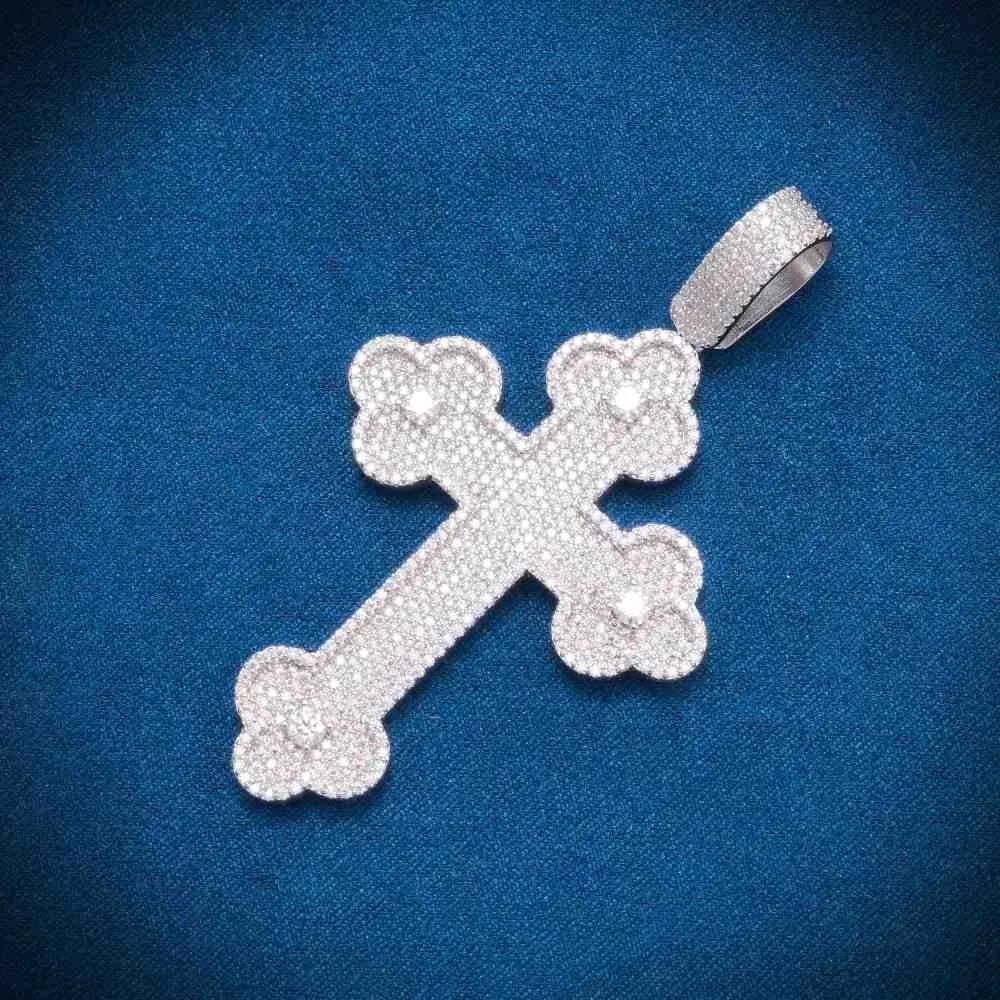 Moissanite Clover Cross Pendant 14K Gold