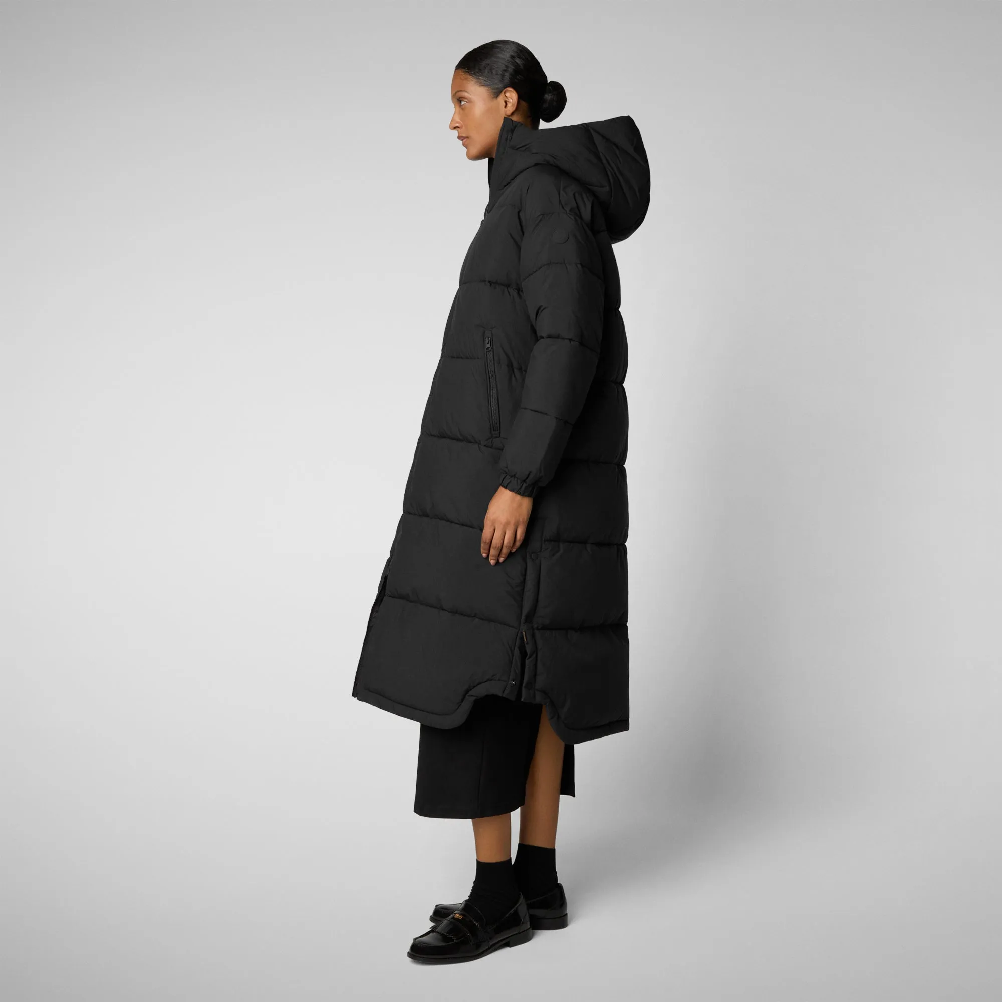 Woman's hooded coat Halesia in black